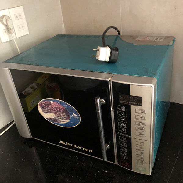 Sửa lò vi sóng không nóng