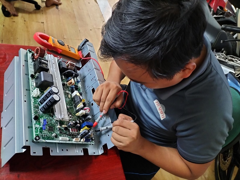 Bo mạch quạt bị hỏng